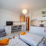 Cozy Studio Apartment